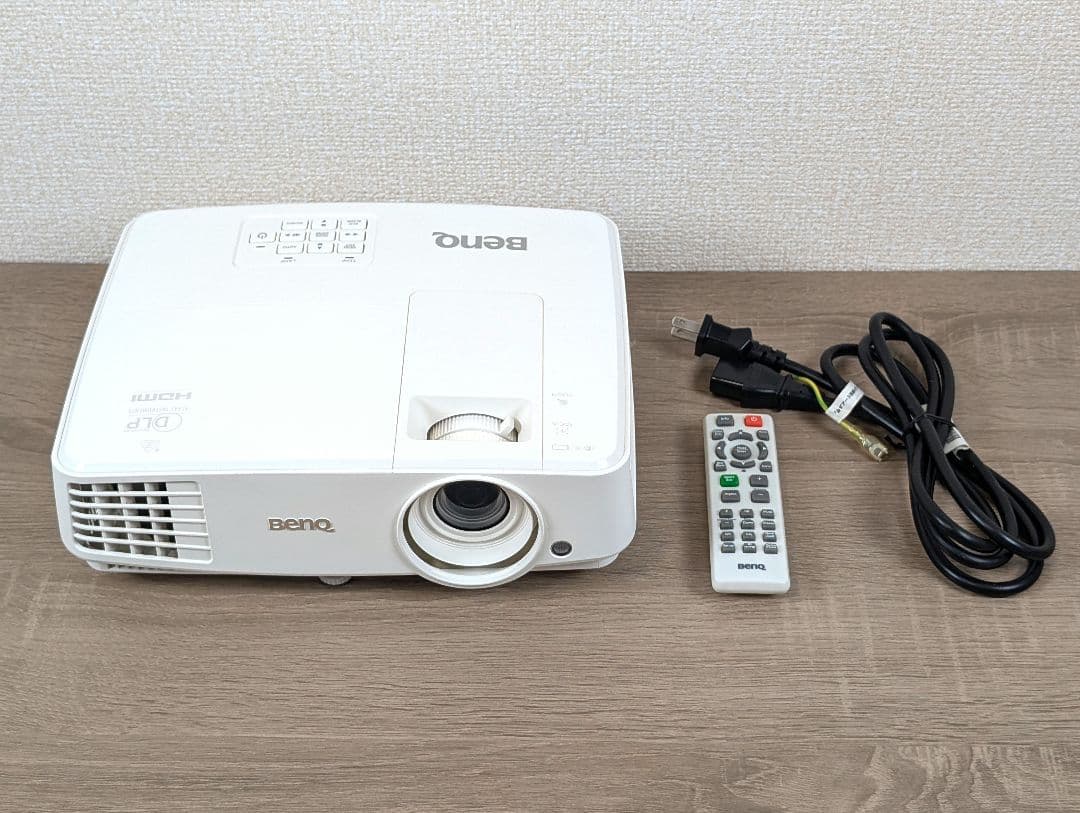 【動作OK】BenQ MS527 プロジェクター 3300lm 高輝度 HDMI