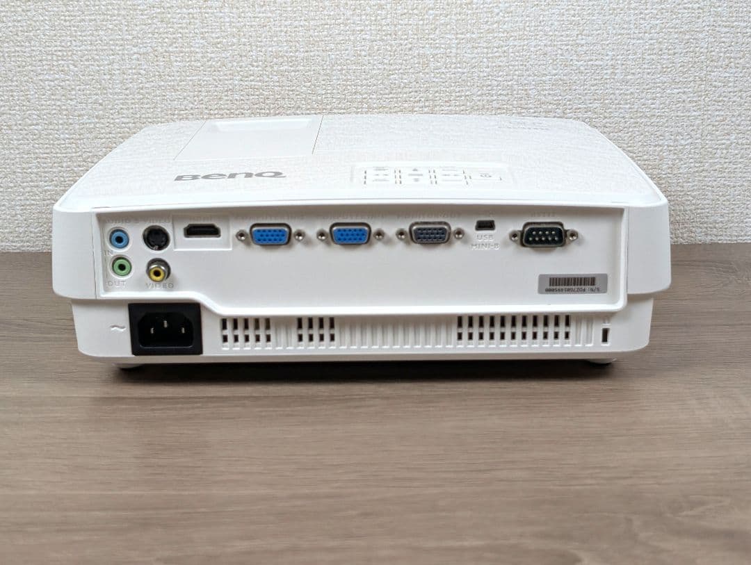 【動作OK】BenQ MS527 プロジェクター 3300lm 高輝度 HDMI