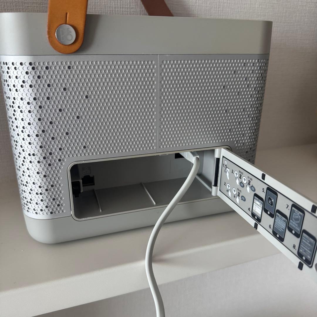 B&O Beolit 12 グレイ