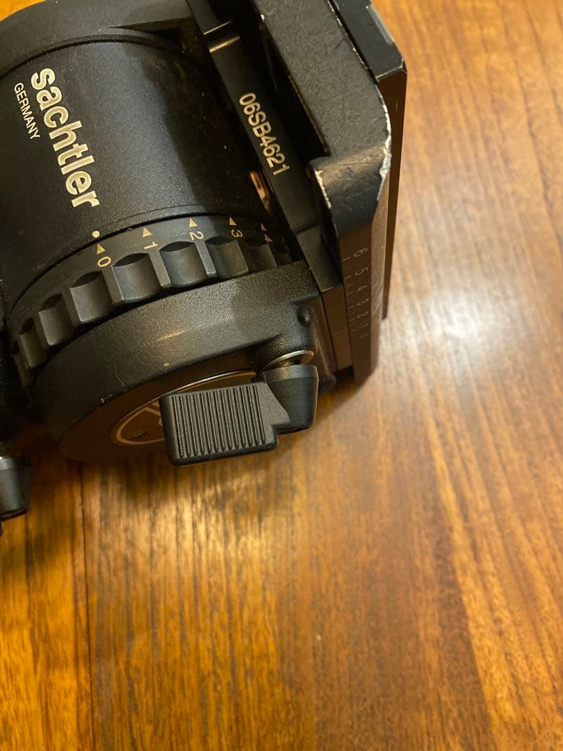 ビデオカメラ Sachtler DV6SB