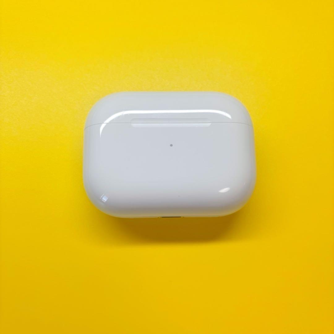 AirPodsPro 第2世代　充電ケース　エアーポッズプロ　Apple