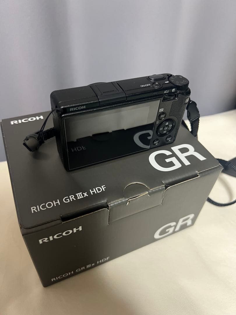 RICOH GRIIIx HDF/箱、付属品付き