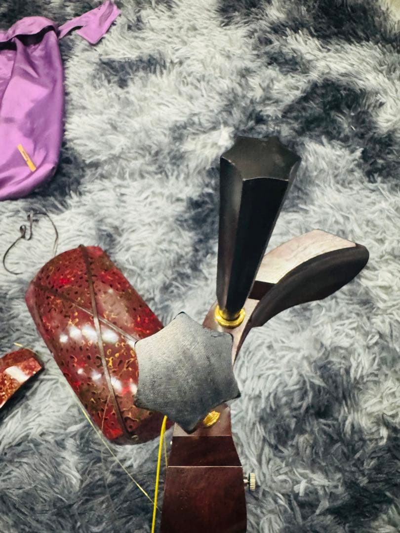 津軽三味線 黒檀糸巻 紅木 東さわり GP22 ハードケース付き 棹幅3cm