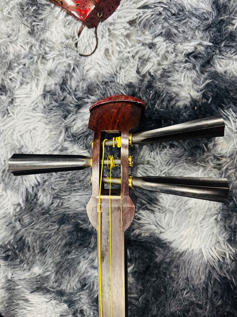 津軽三味線 黒檀糸巻 紅木 東さわり GP22 ハードケース付き 棹幅3cm