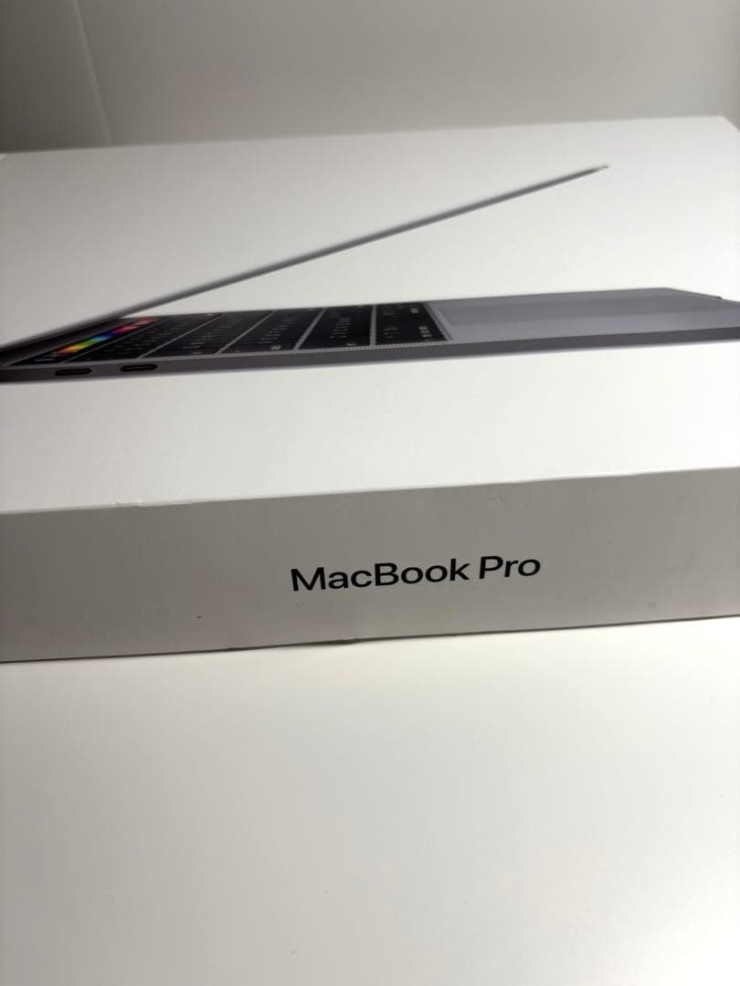 初期化済MacBook pro 13インチ2019 core i7 16GB