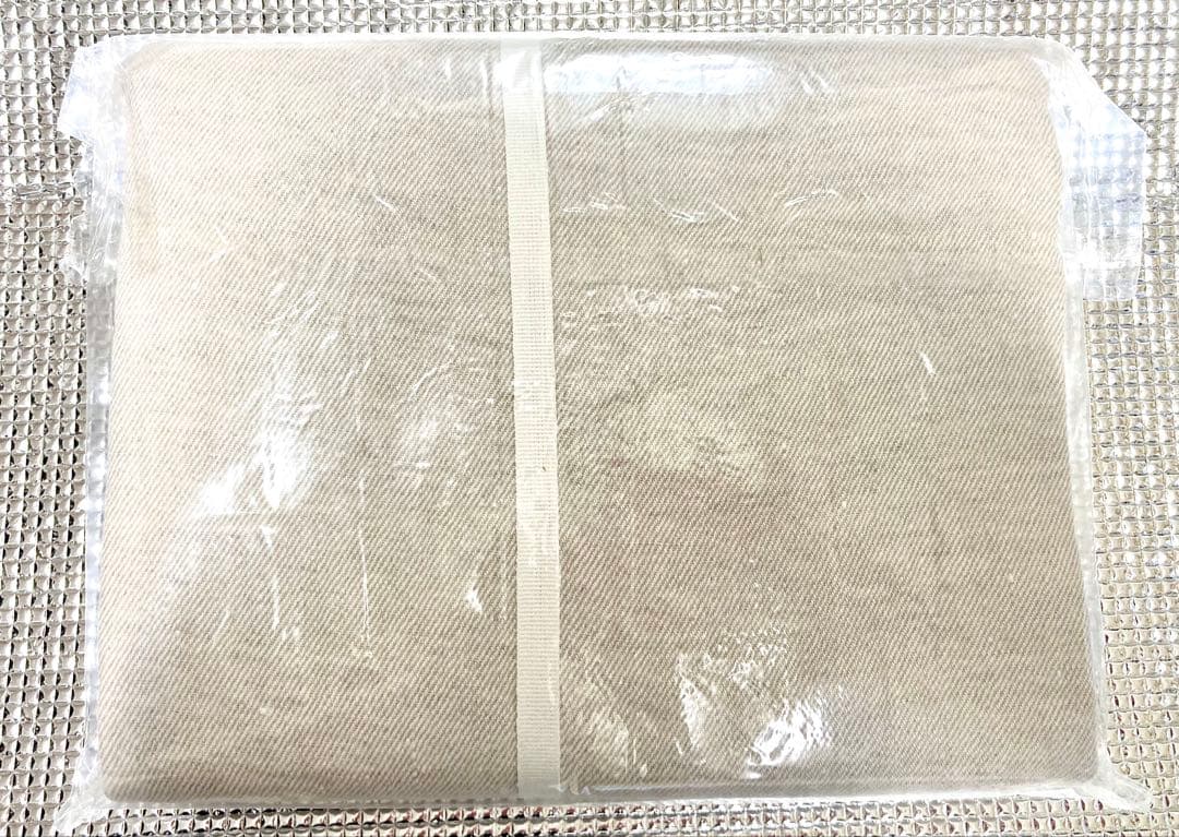 【新品未開封❗️】ラプアンカンクリ　リネンブランケット　USVAホワイトどうばい様