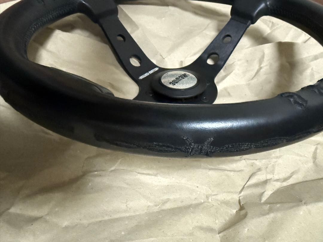 【らる】LIKEWISE HELLBOI Edition ステアリング