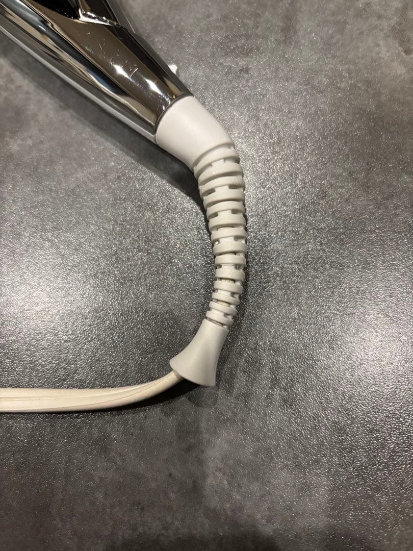 【⭐️箱不要¥500割引】MTG リファ　ReFaストレートヘアアイロン①