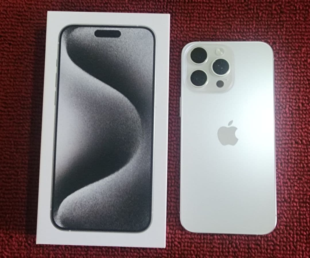 専用Apple iPhone15 ProMax 256GBホワイトチタニウム