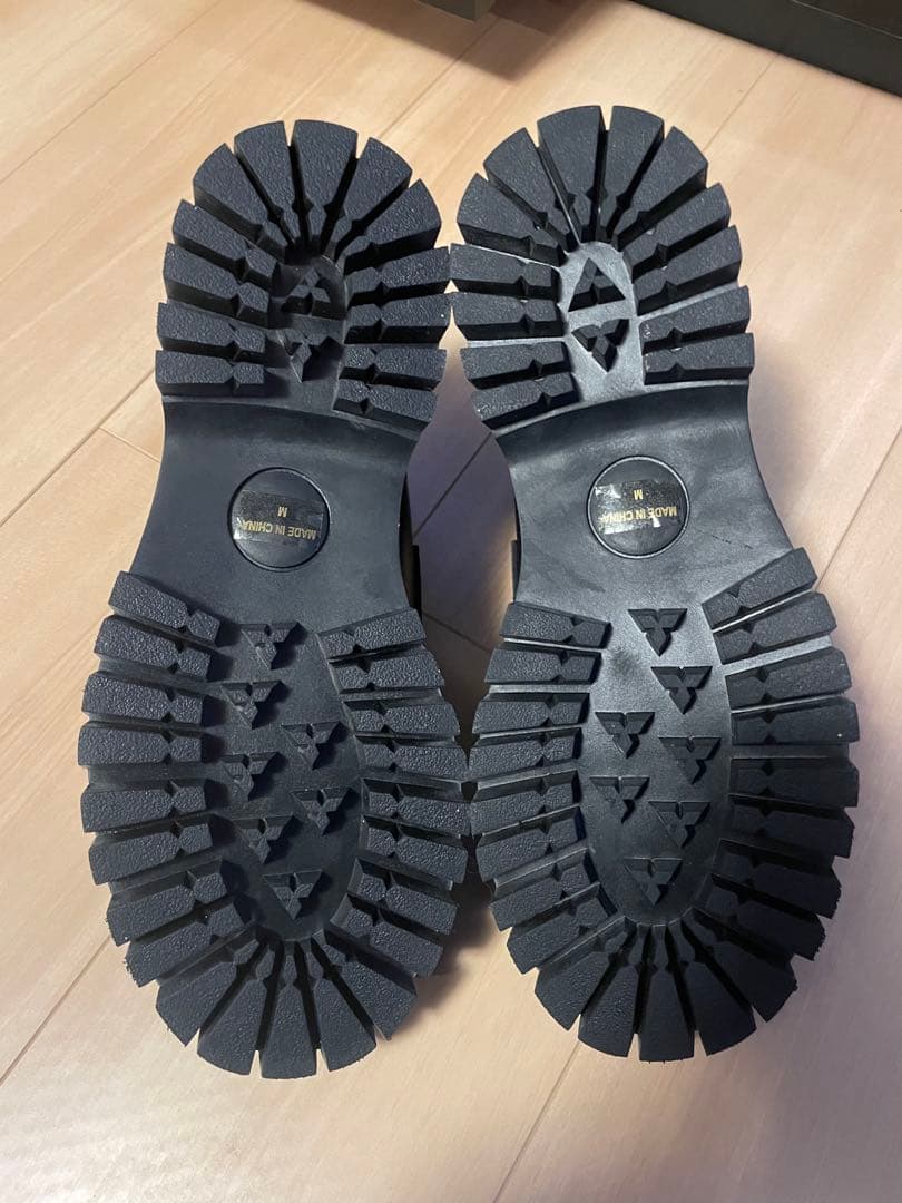 DIANNE ブラック 厚底ローファー