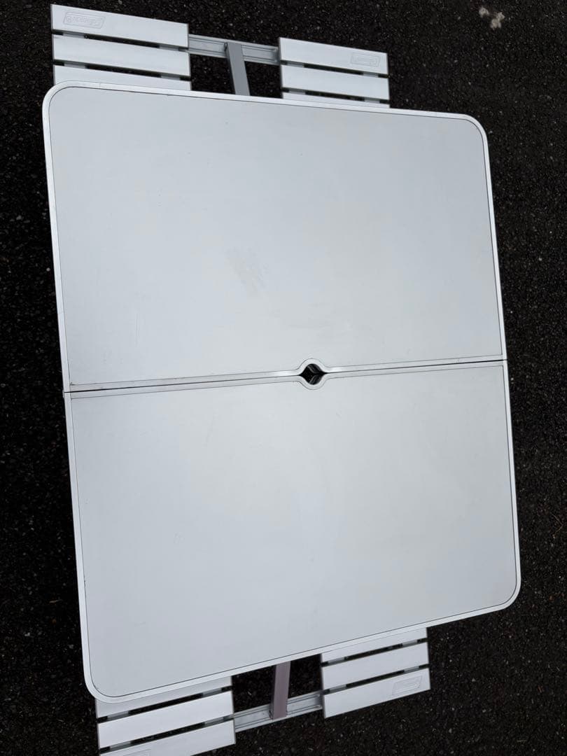 Coleman 折りたたみ式　ピクニックテーブルチェアセット アルミ