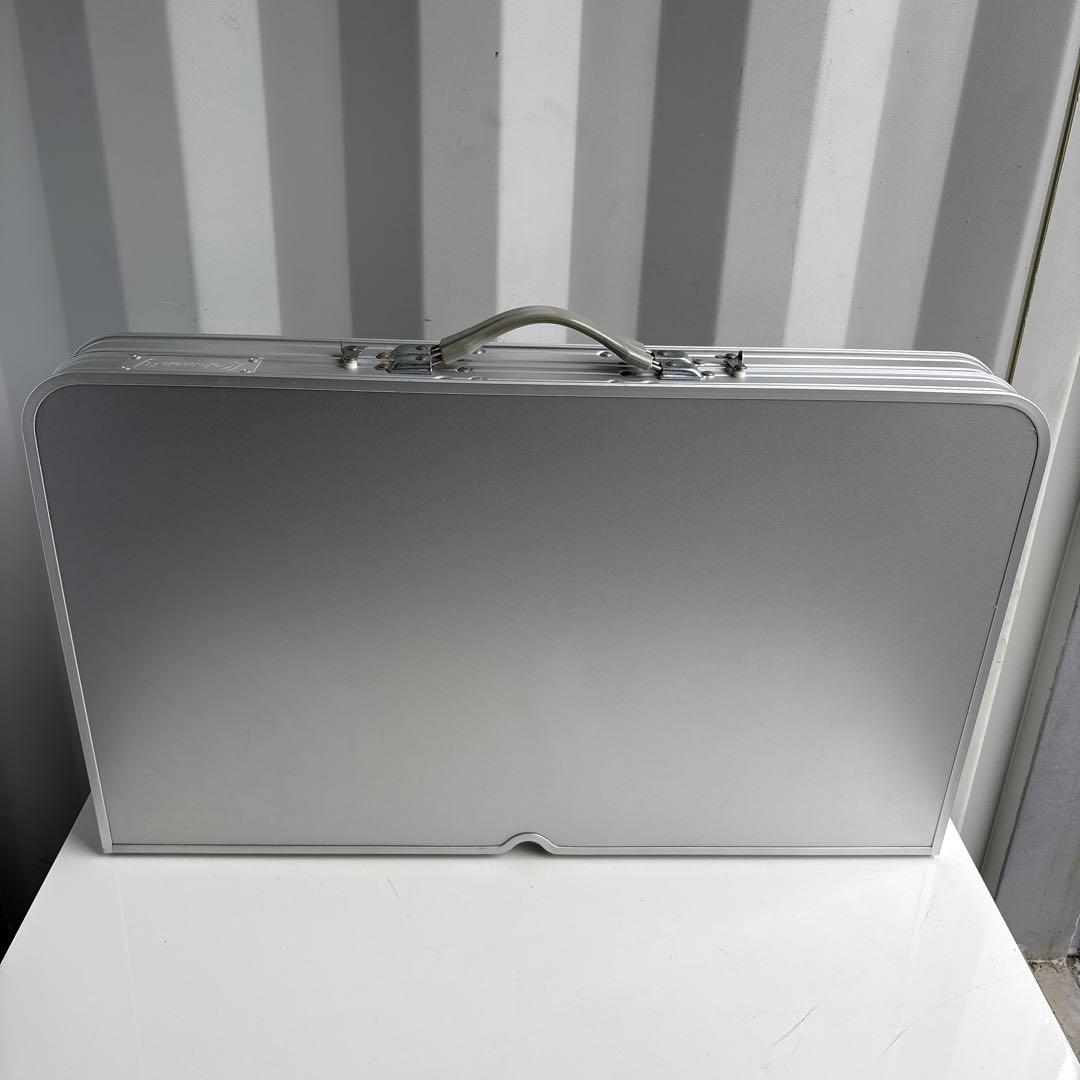 Coleman 折りたたみ式　ピクニックテーブルチェアセット アルミ