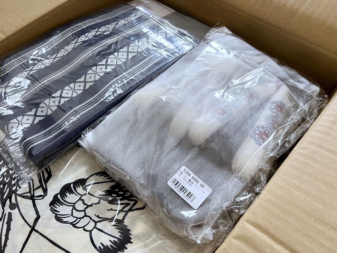 新品 utatane 浴衣3点セット 高級変わり織 国内染色 古典柄 伊勢海老