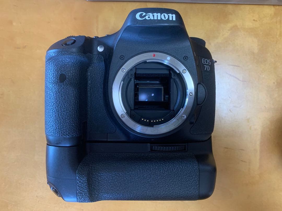 「ミーナ」Canon EOS7D 本体＋ BG-E7 ＋レンズセット