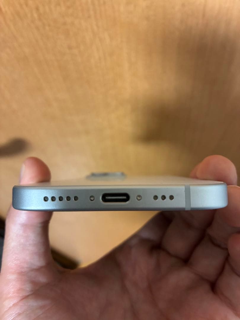 【使用期間8ヶ月】iPhone 15 バッテリー容量98% ブルー128GB