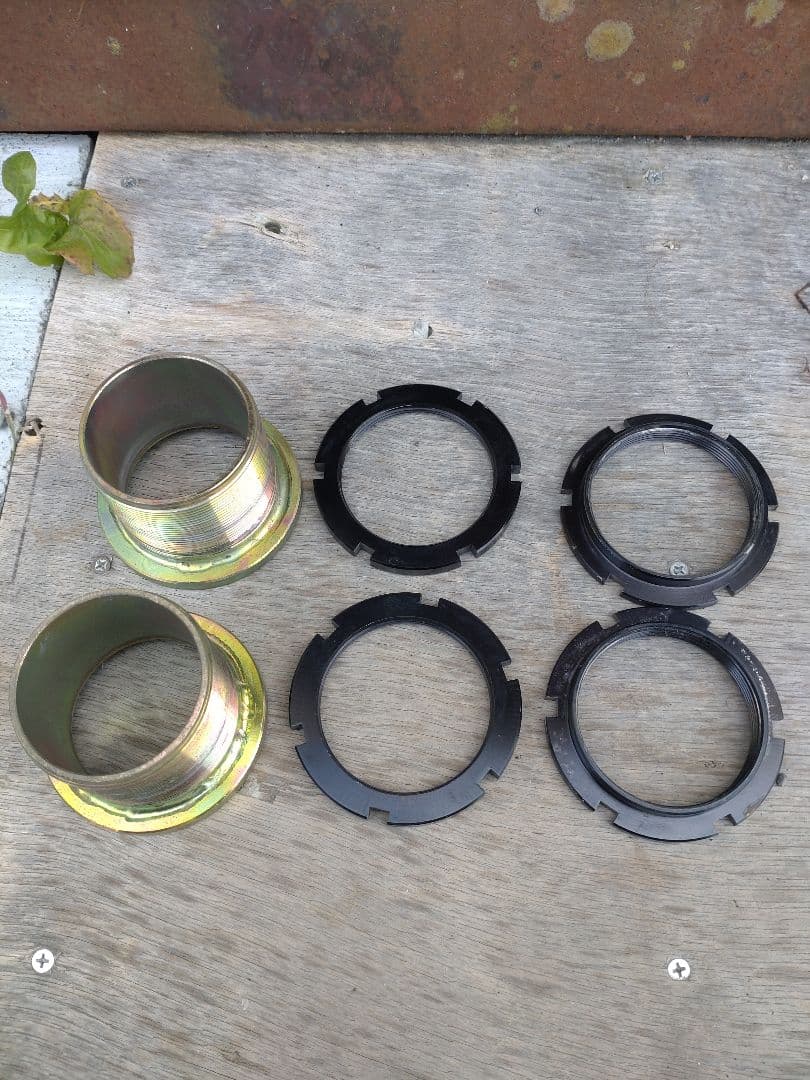 あっきー30プリウス車高調　フルタップ　ストリートライド