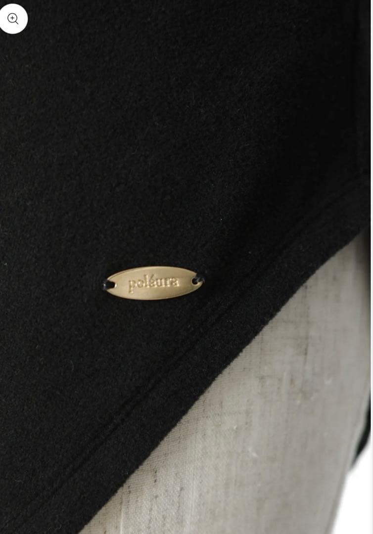 アシンメトリードレープロングスリーブトップス