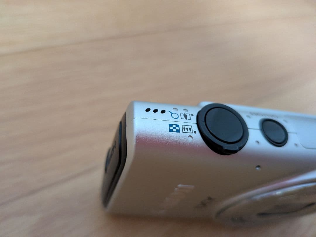 CANON IXY610F 動作確認済み　Canon　キャノン　カメラ