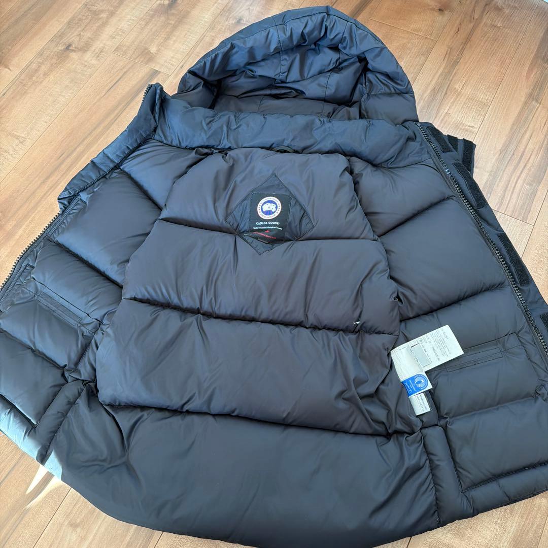 カナダグース ブラックレーベル A ダウンベスト 3337JM