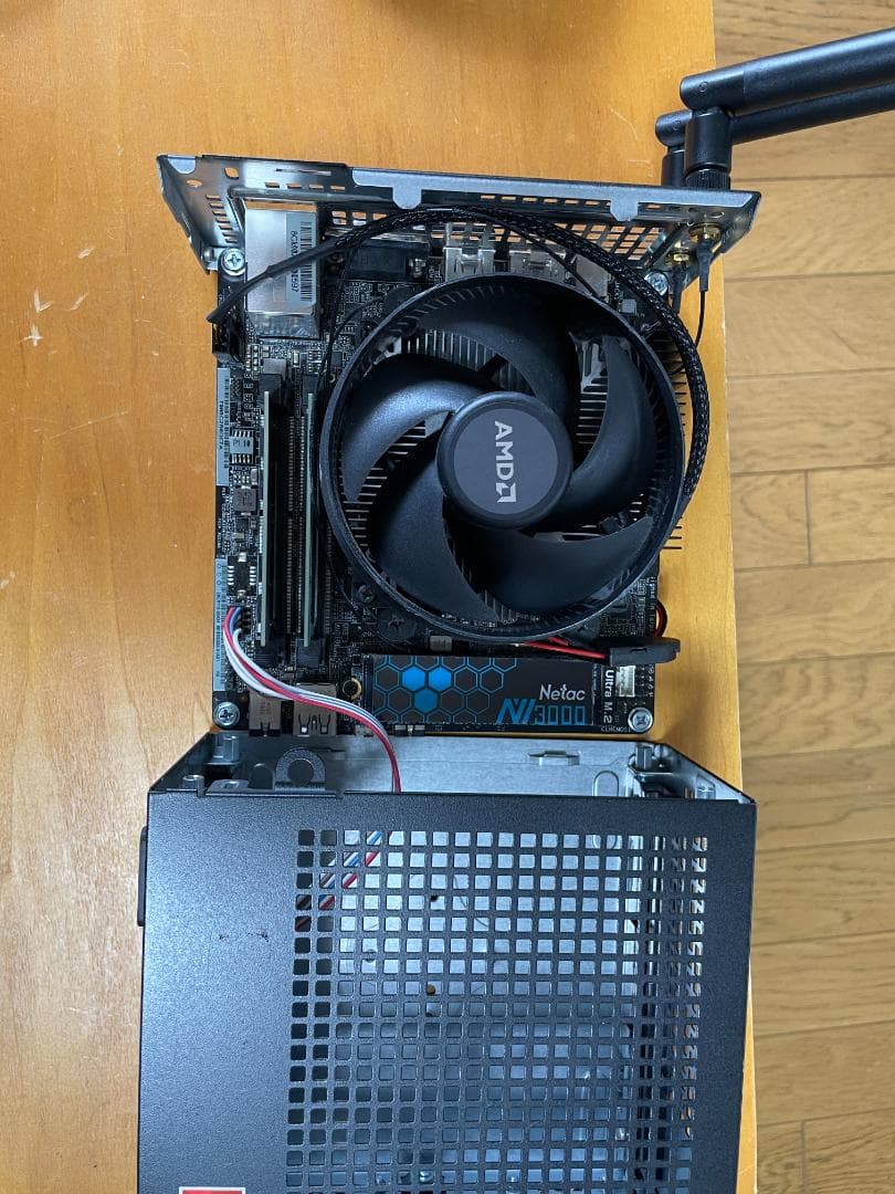 ミニPC AsRock A300M-STX Ryzen 3 2200G NVMe