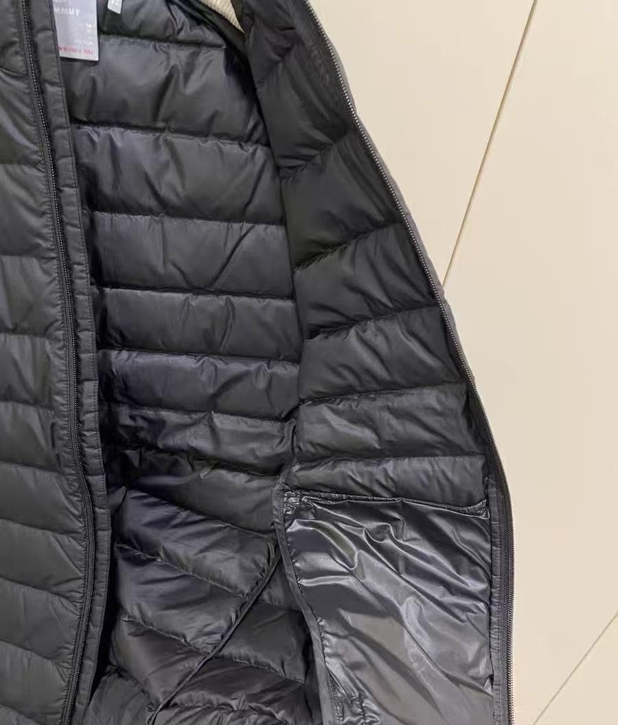 MAMMUT フード付きダウンジャケット ブラック