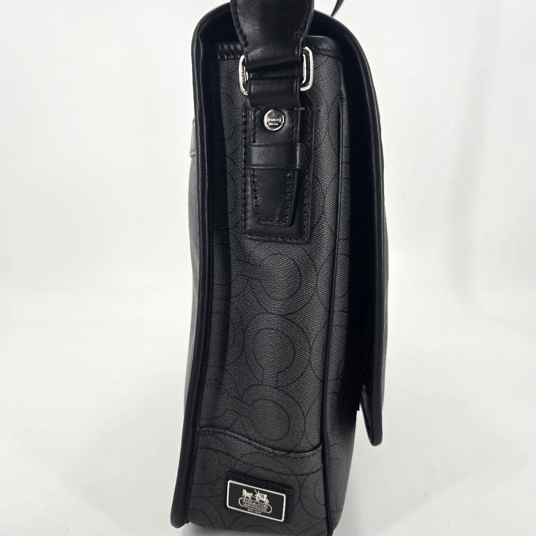 極美品 COACH コーチ ショルダーバッグ オプアート 70262