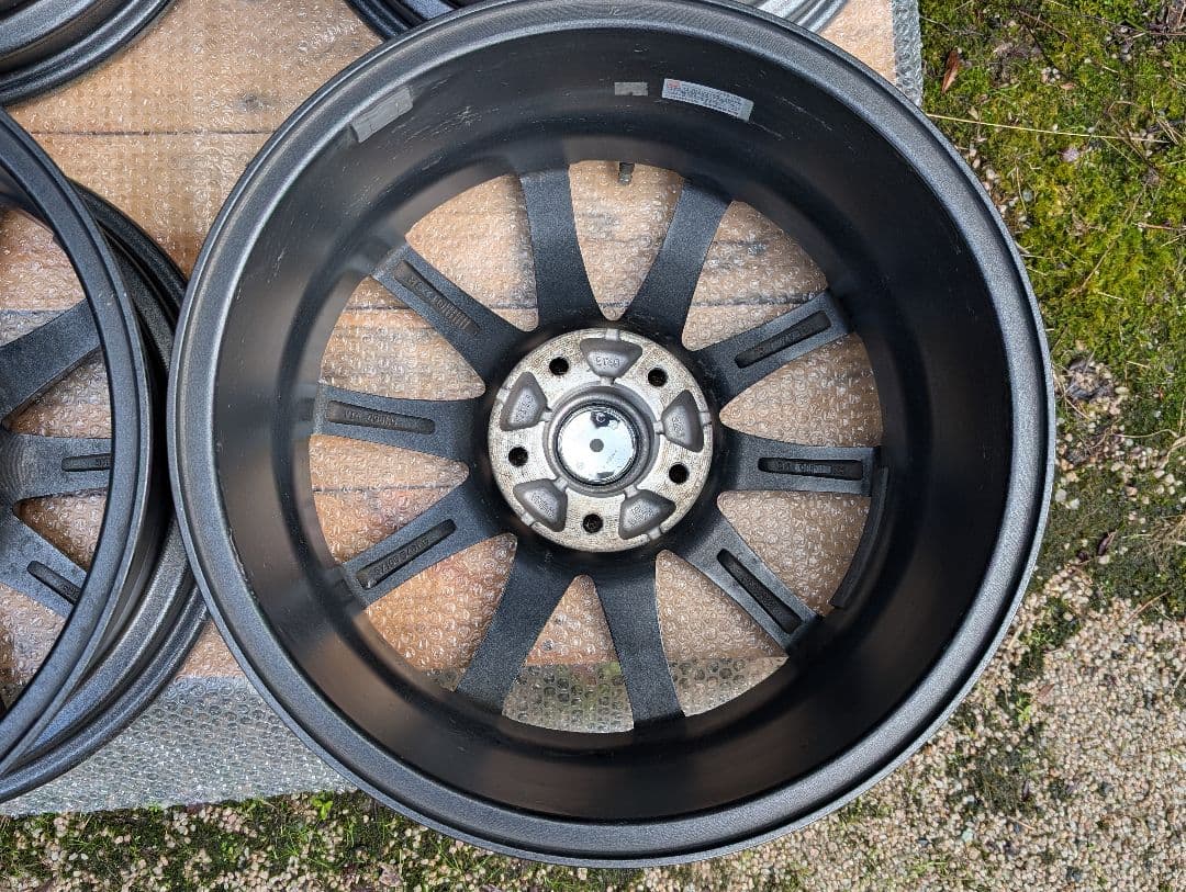 マナレイスポーツ　ユーロスピード　17インチ　7.0J　114.3　5穴　4本