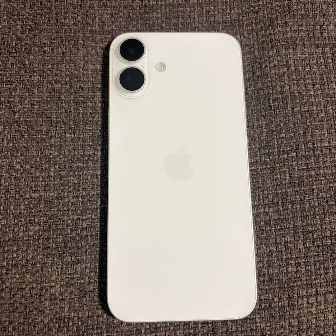 Apple iPhone16 Plus128GB バッテリー92％本体