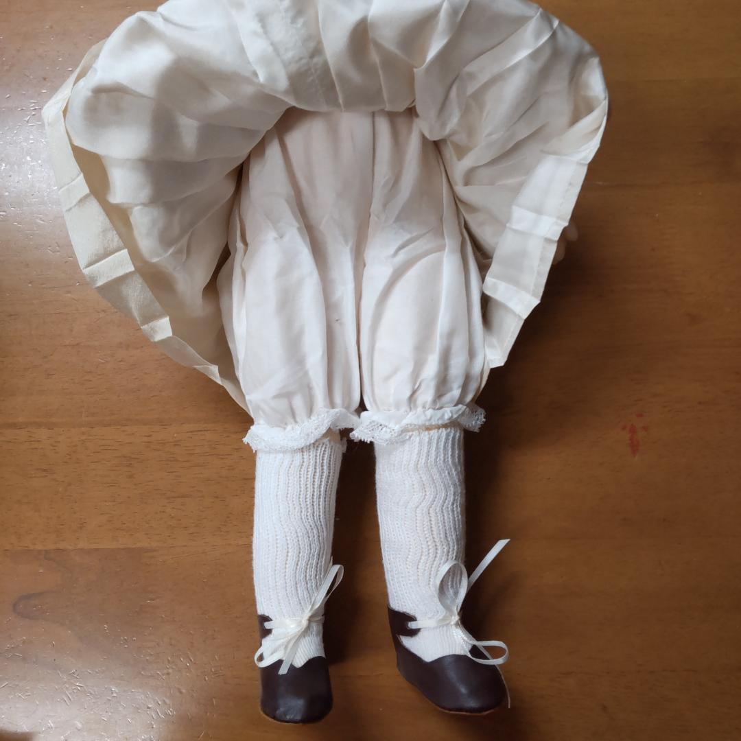 値下げ依頼不可　アンティークドールリプロ　作家　ビスクドール