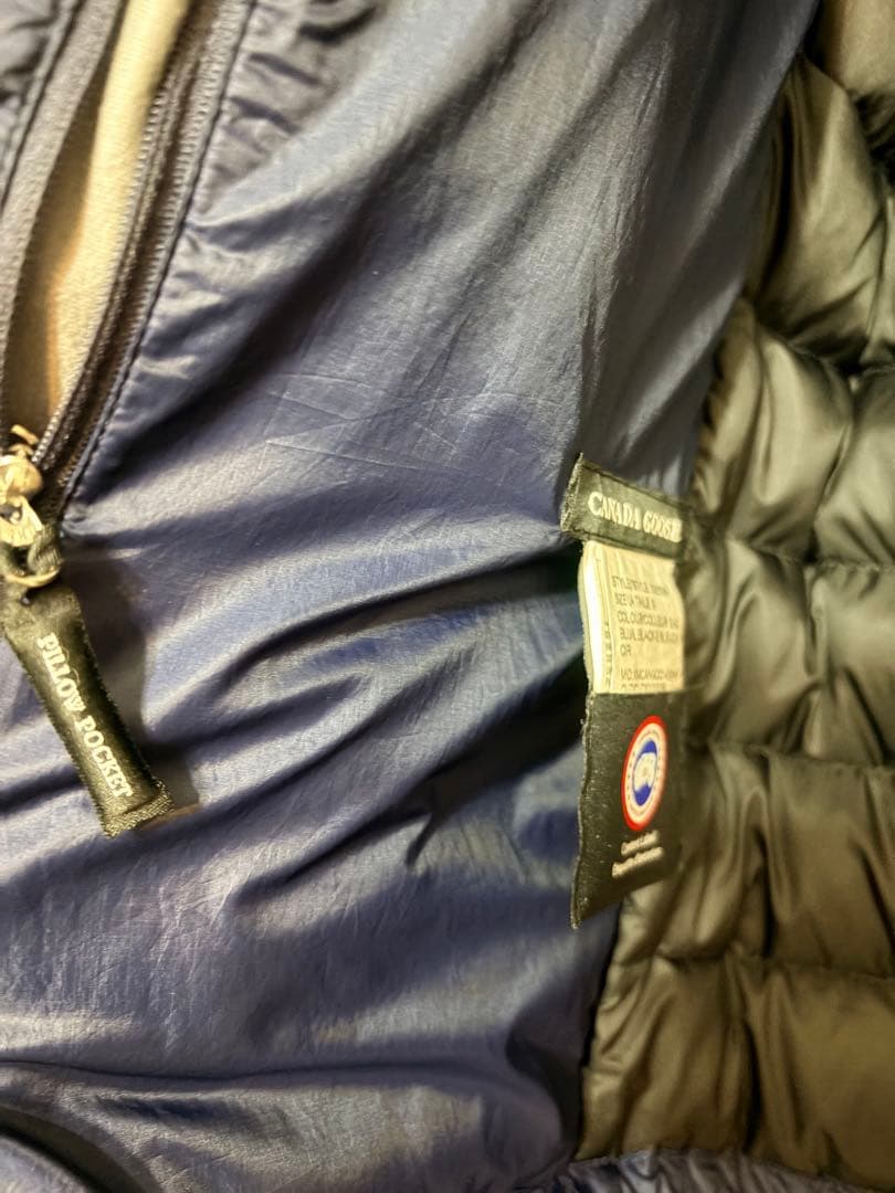 青*空様 カナダグース　ロッジフーディ　ダウン　パッカブル　国内正規品　Sサイズ