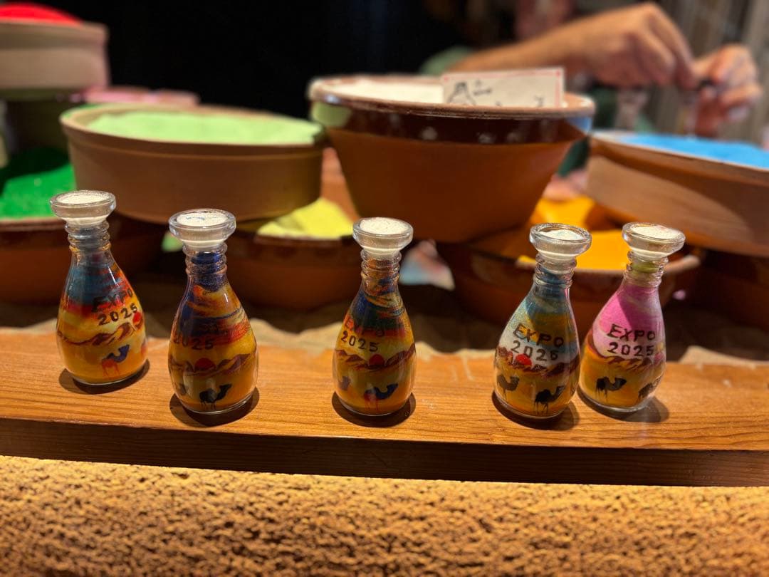 万博　ヨルダン館　サンドアート