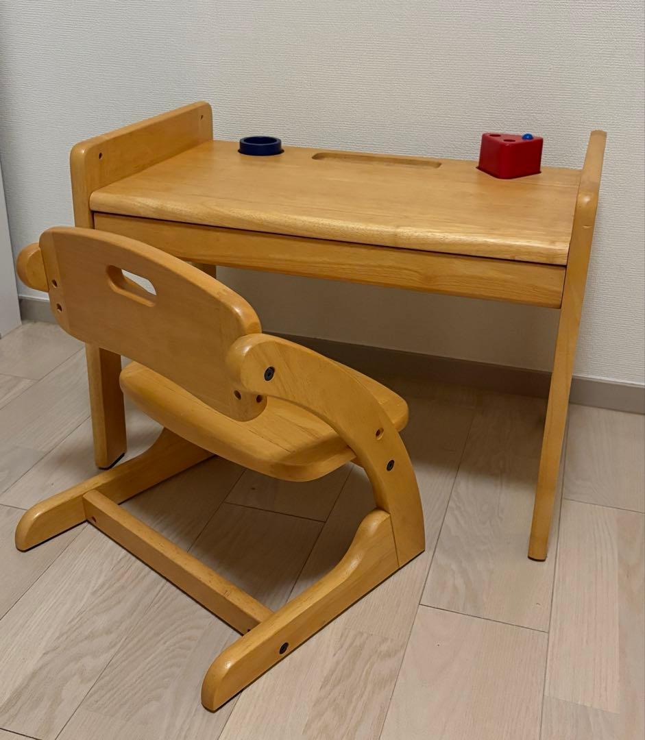 送料込み　大和屋　幼児用デスク&チェア ブォーノ　Buono アミーチェ　学習机