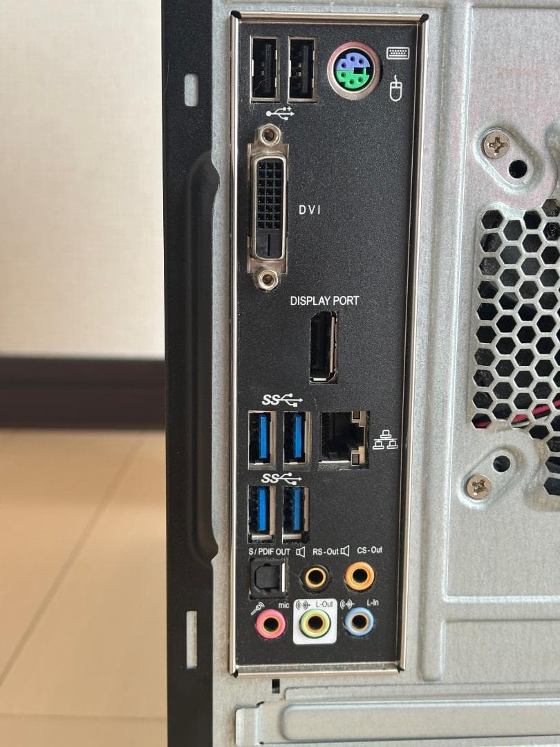 iiyama デスクトップPC 16GB 512GB Officeあり