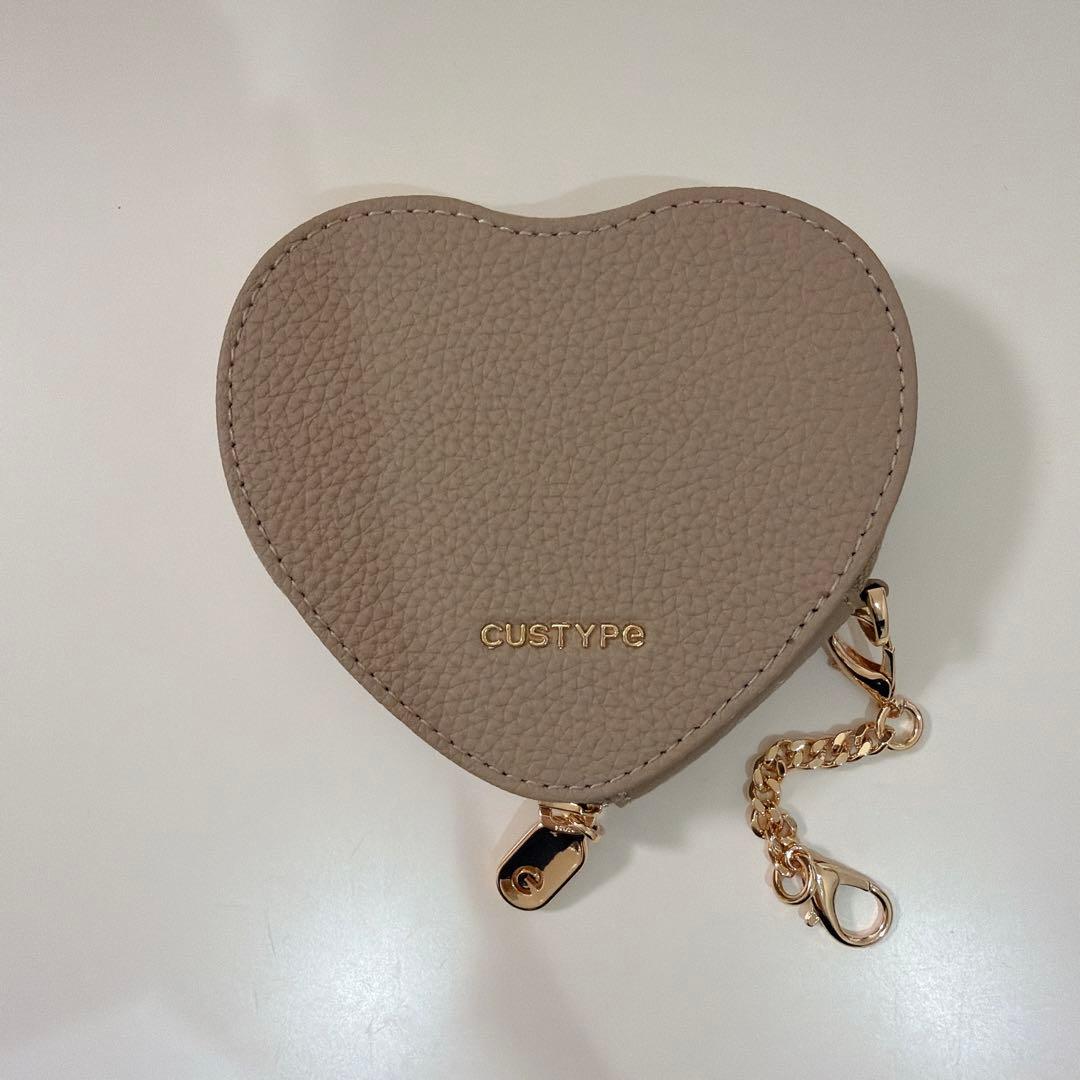 custype ハートデザインポーチ グレージュ iPhone17pro