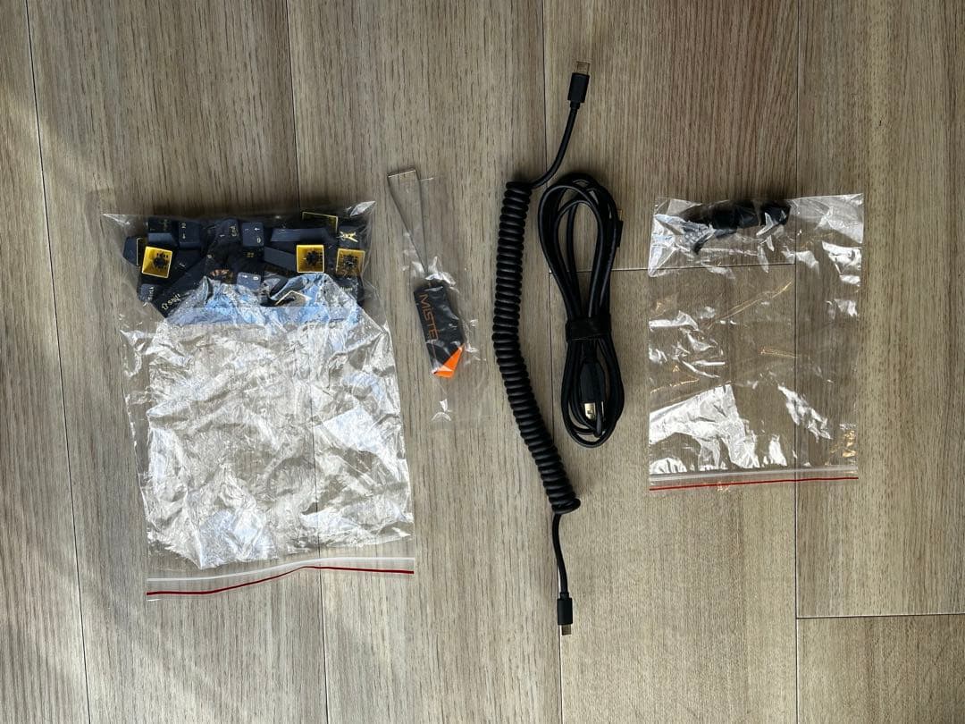 【美品】MiSTEL MD770 RGB BT(英語配列/静音赤軸) 無線/有線