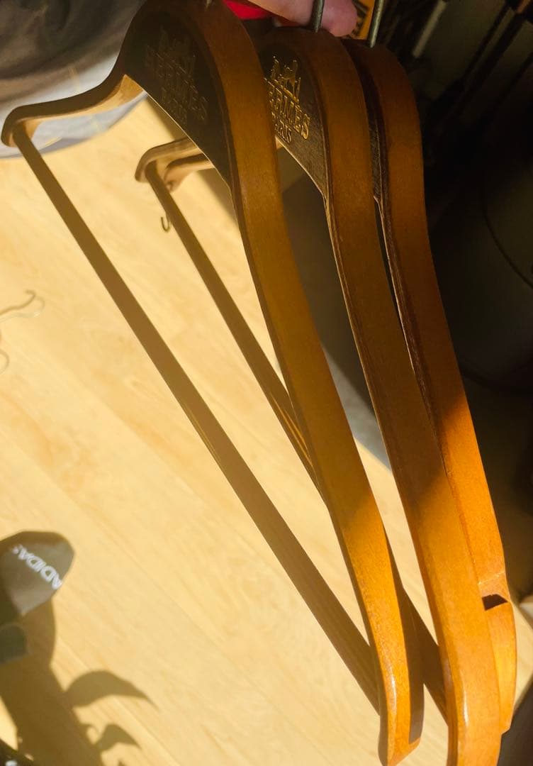 エルメス　木製衣類ハンガー 5本セット　#Hermes