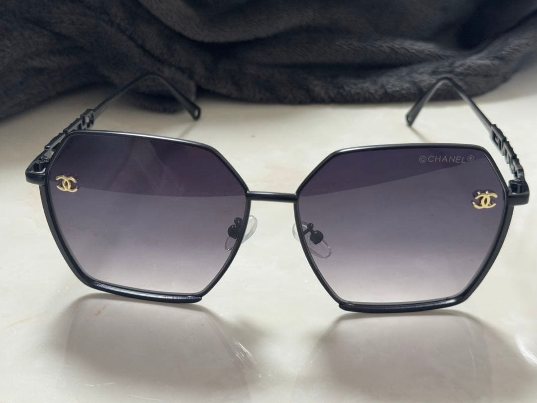 【お値下げ中】CHANEL ブラック グラデーション サングラス