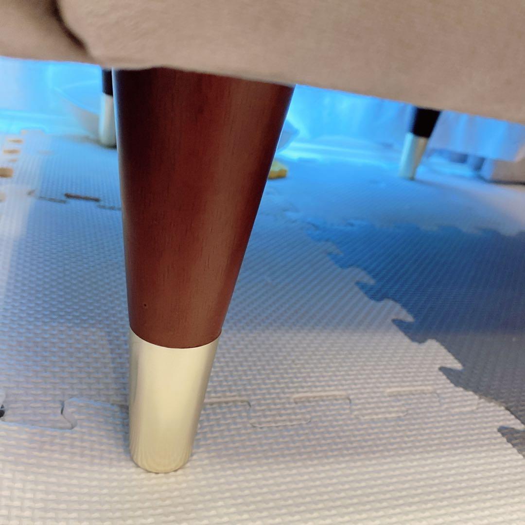 しゅしゅ　LOWYA ロウヤ　ソファ　ベルベット調