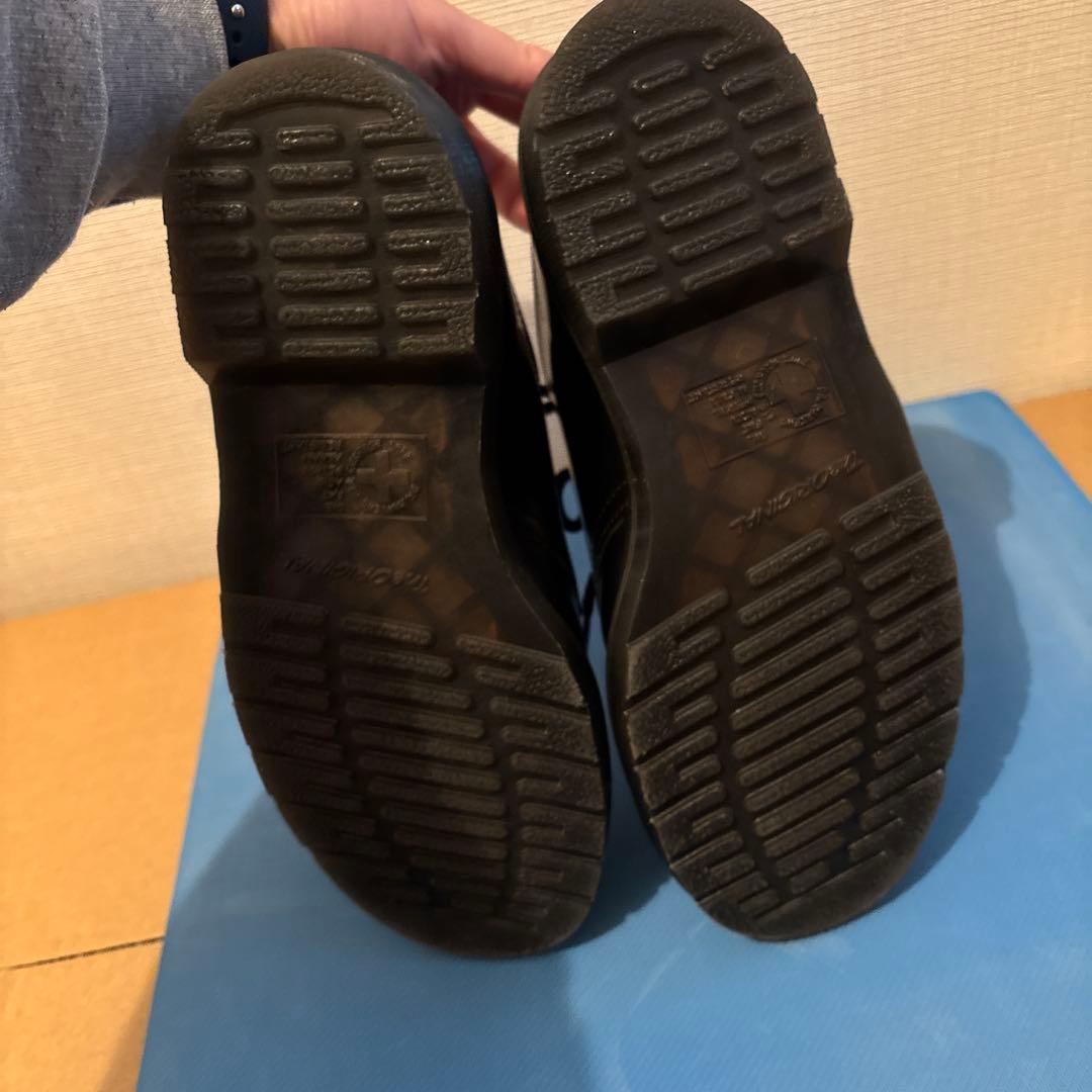 ホワイトステッチ3 ホールシューズ　ドクターマーチンUK7、26.0