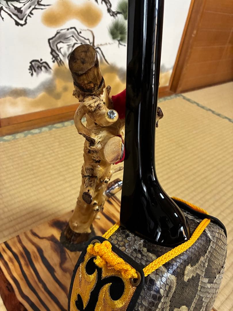 沖縄三線！貴重！知念大工型！本蛇皮！本張り！【一枚張り】⑤⑨