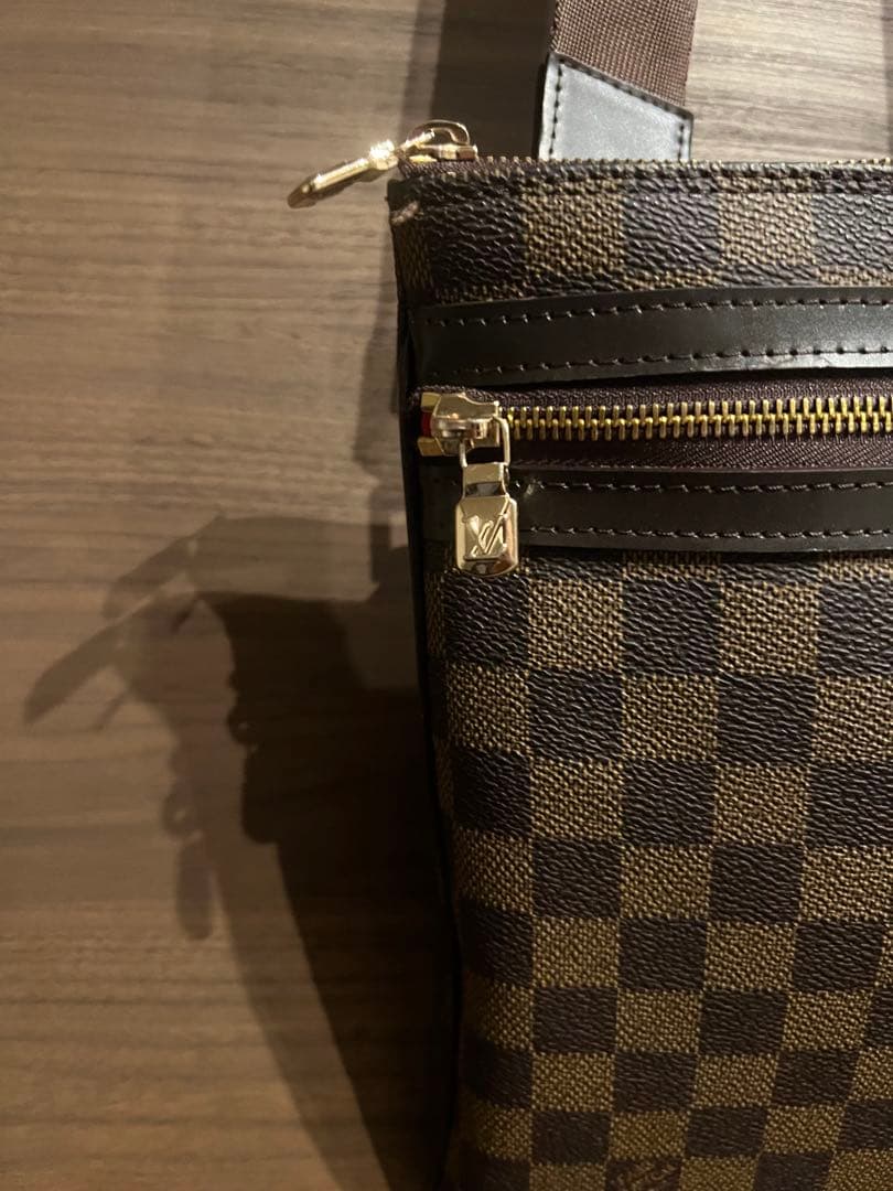 m*0様 LOUIS VUITTON ダミエ ポシェット ボスフォール ショルダ