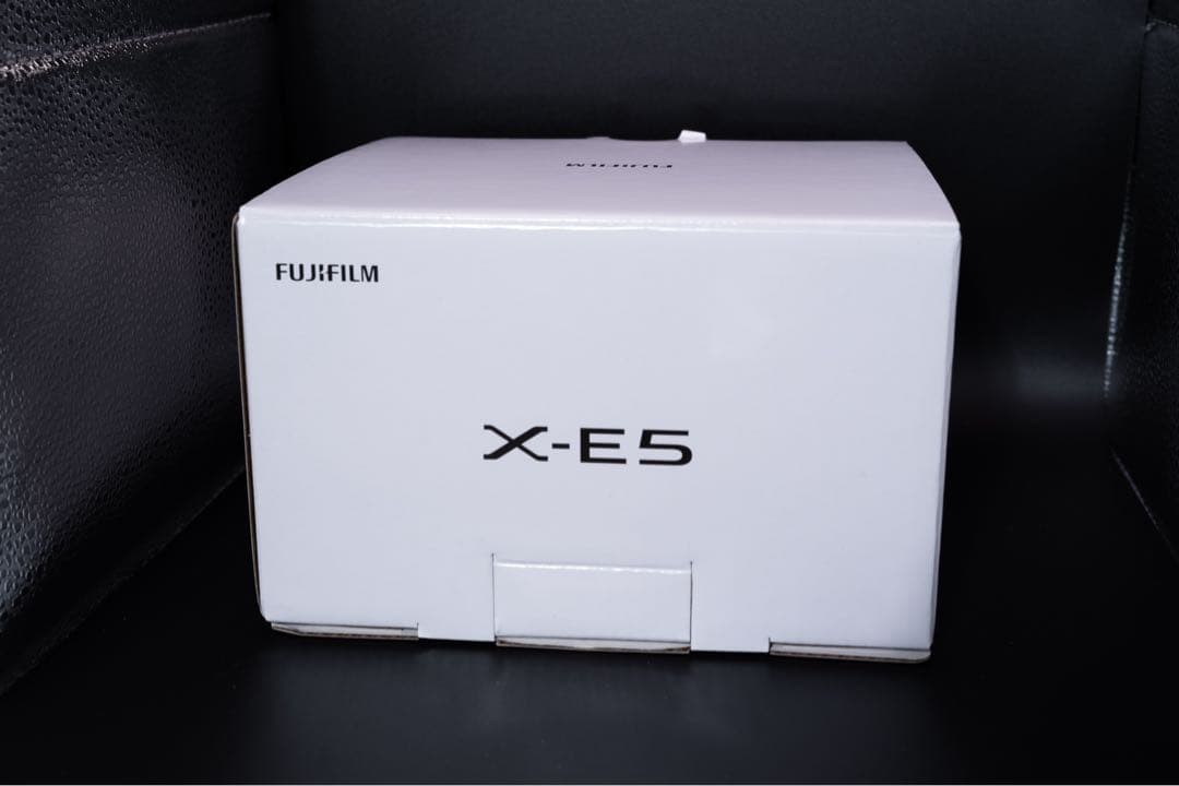保証付/新品同様 FUJIFILM X-E5 ブラックボディ