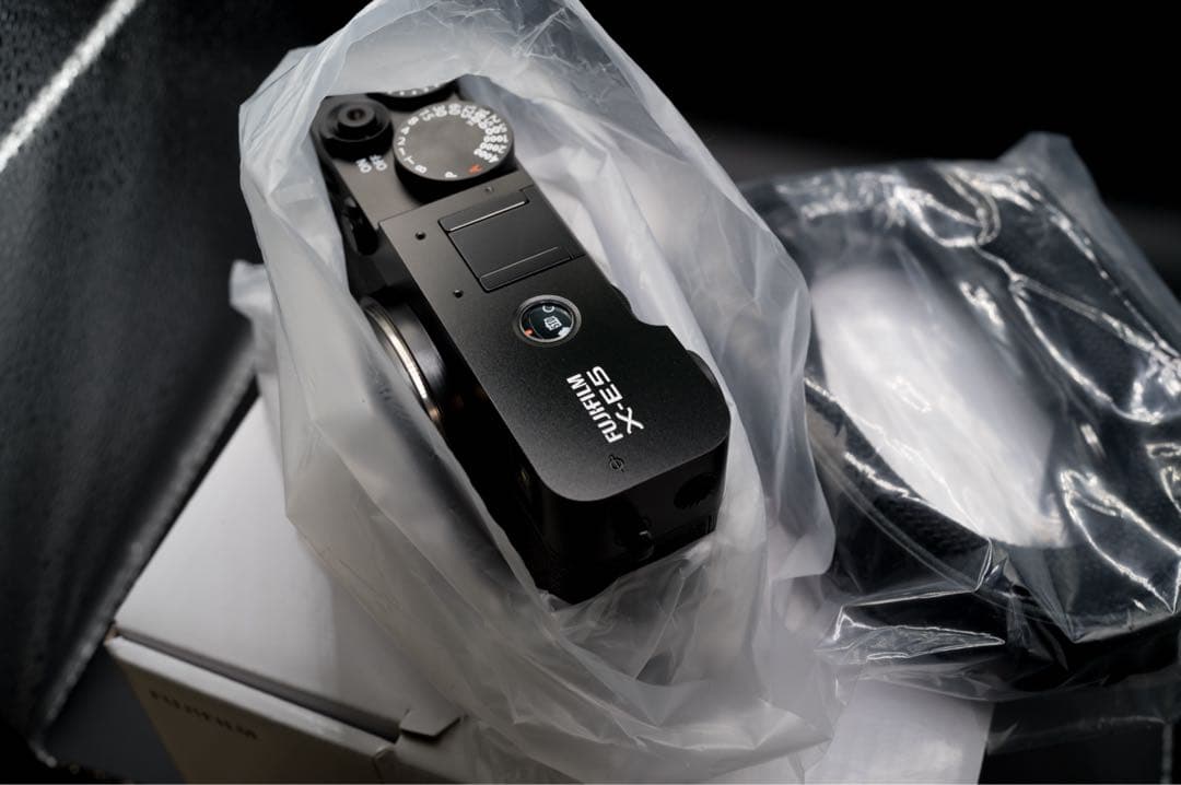 保証付/新品同様 FUJIFILM X-E5 ブラックボディ