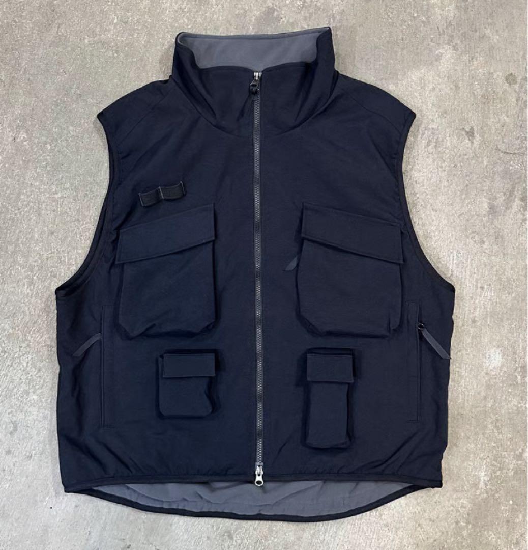 トップス THE ANTHOLOGY NYLON VEST 3D Pocket