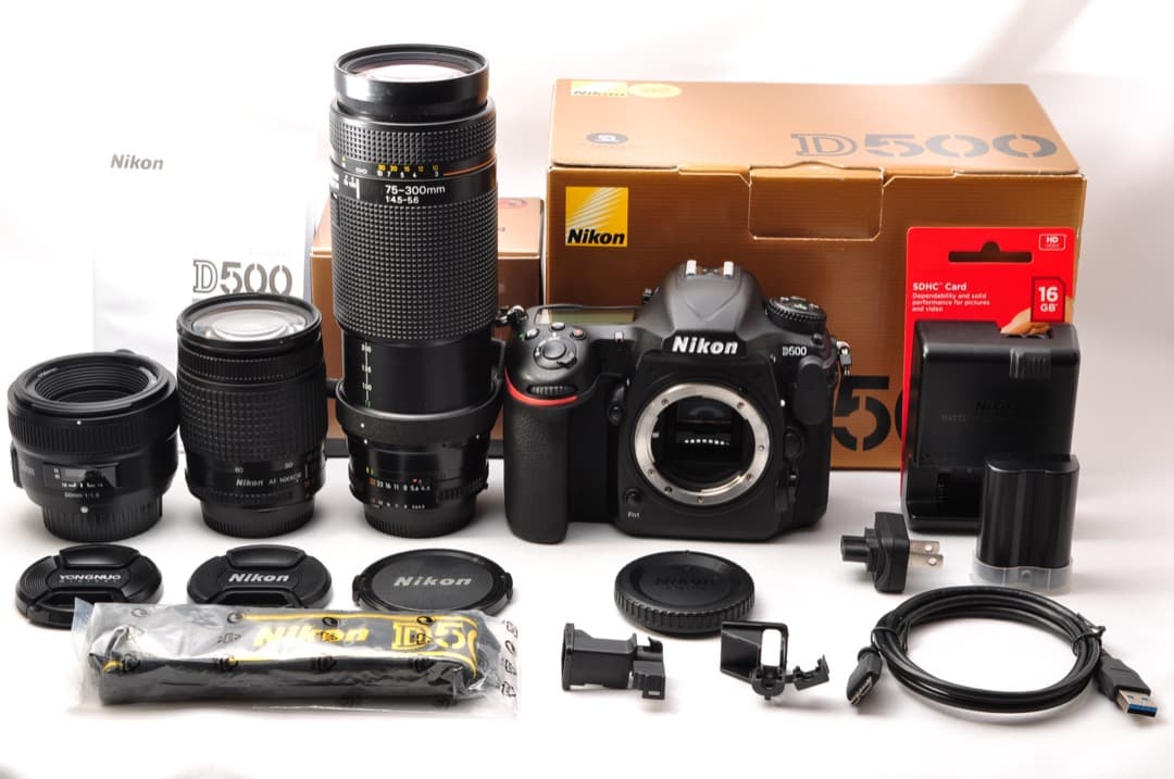 ニコン D500 単焦点＆標準＆超望遠トリプルレンズセット