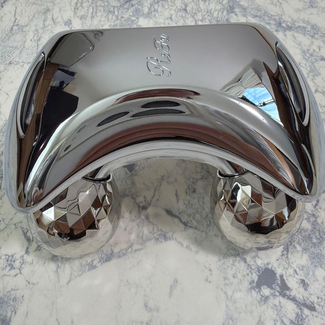 【美品】リファ　ボディローラー