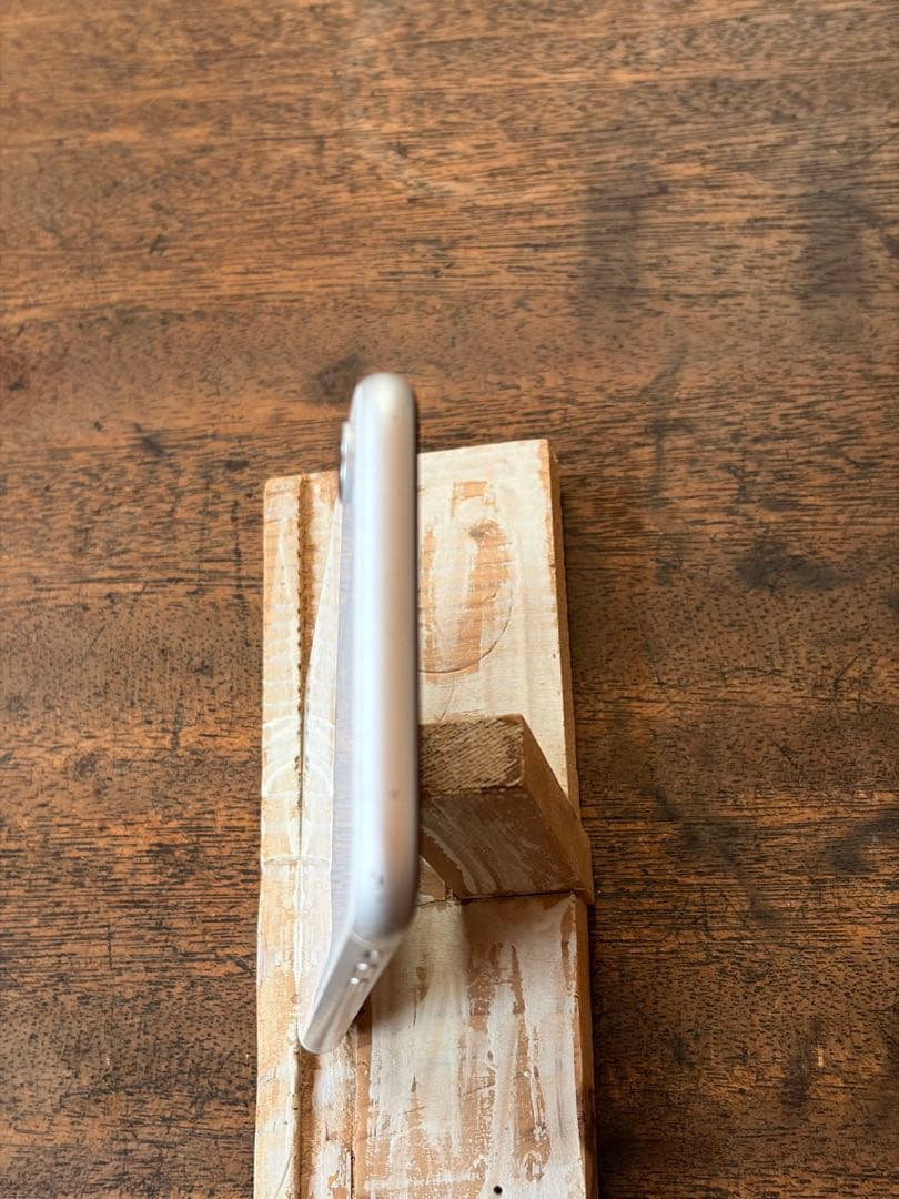 Apple iPhone XR ホワイト 本体