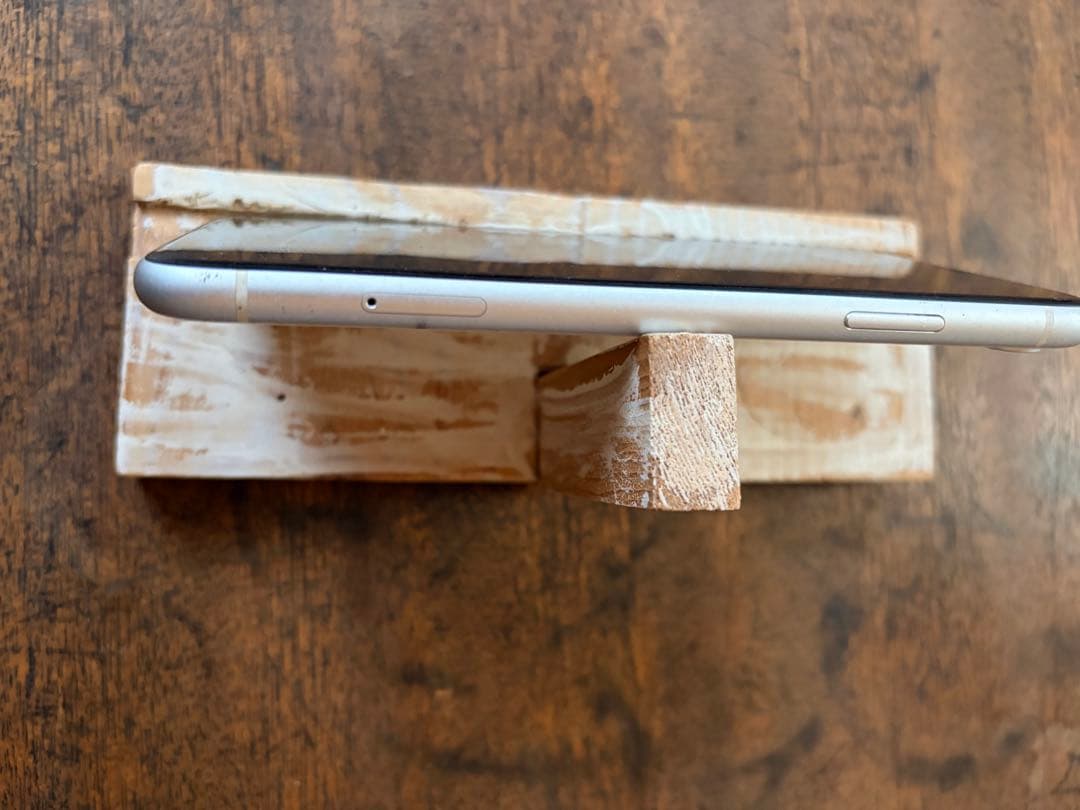 Apple iPhone XR ホワイト 本体