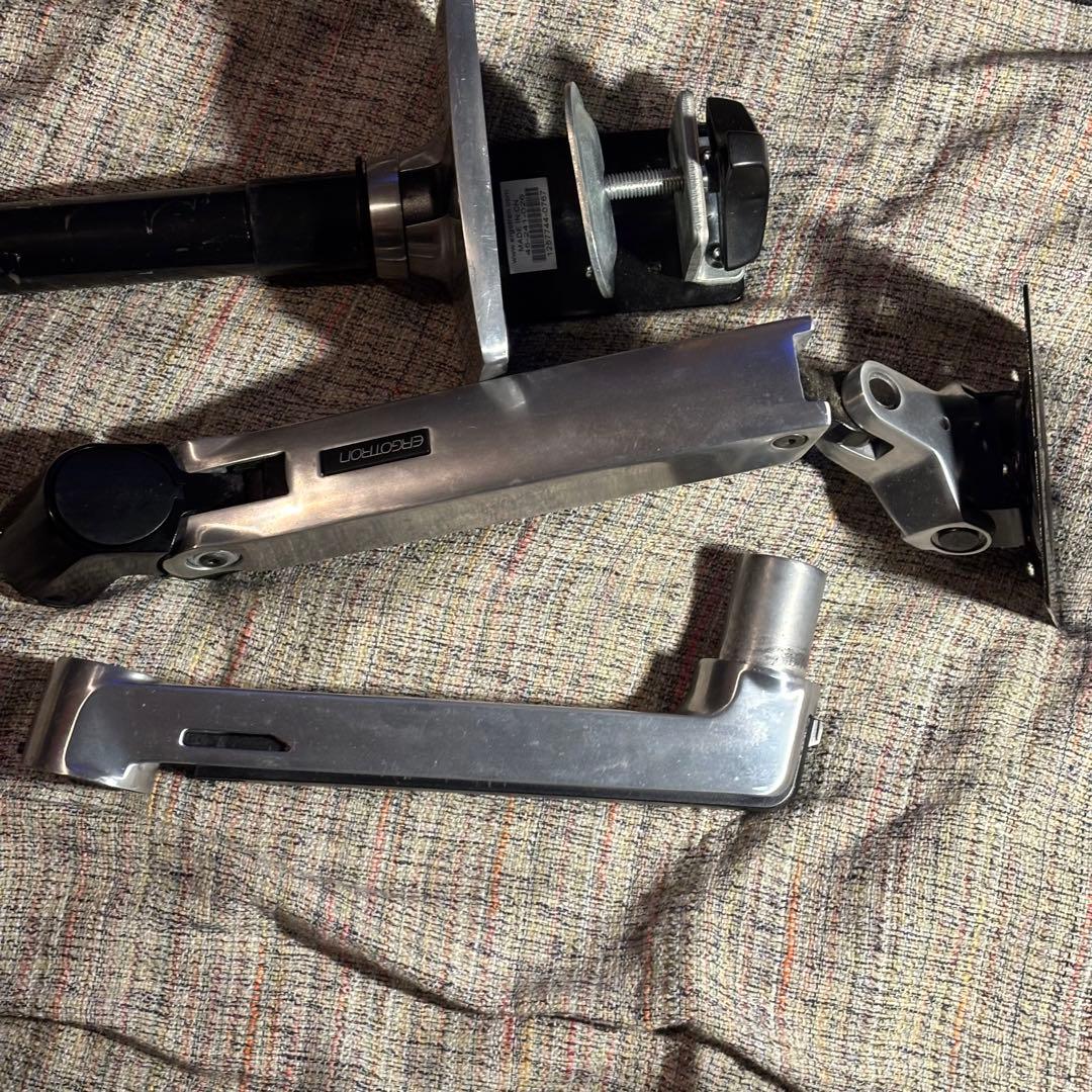 エルゴトロンLXモニターアーム