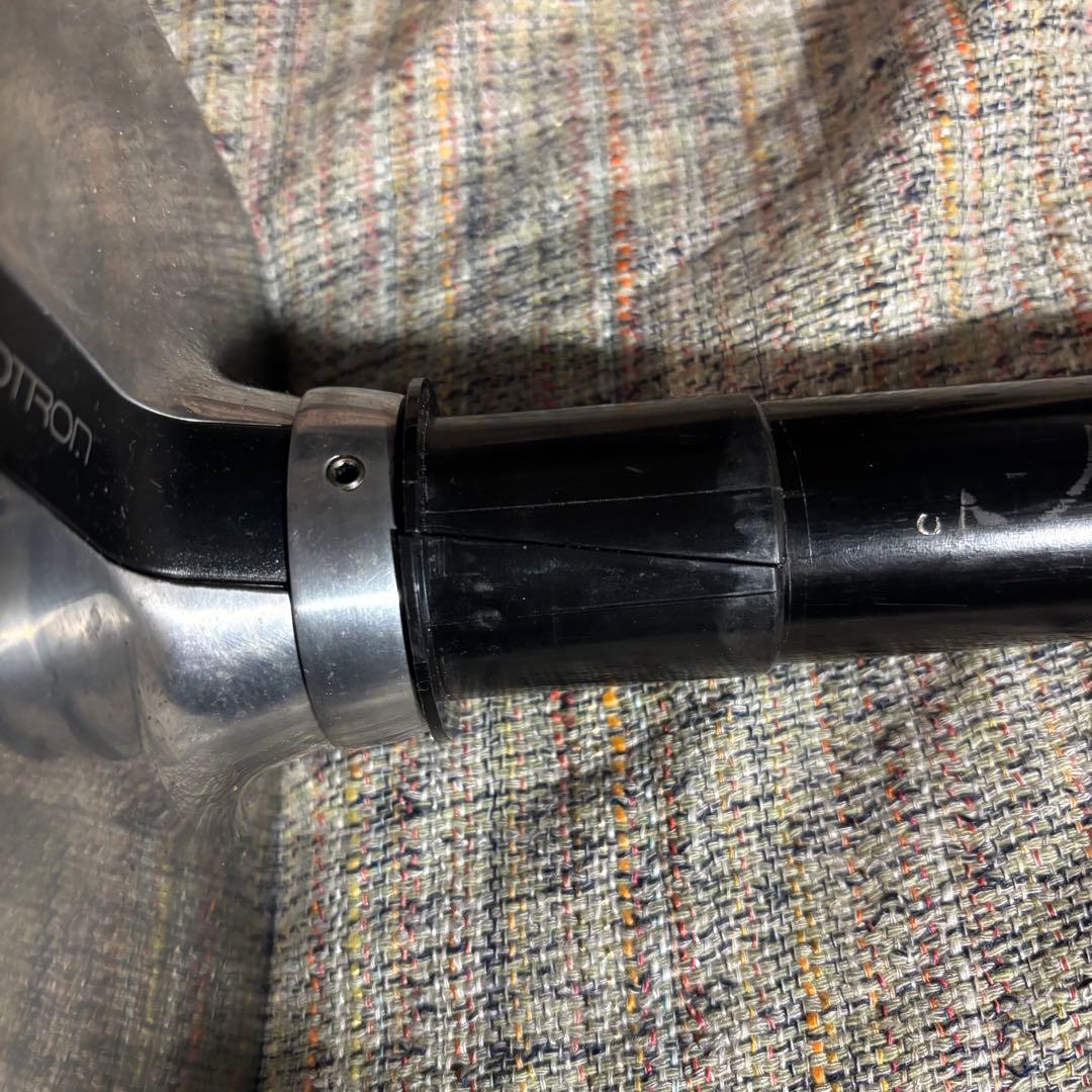 エルゴトロンLXモニターアーム